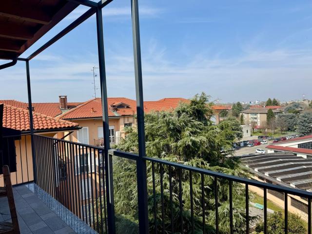 Appartamento in vendita a Ponte di Pietra, Pavia