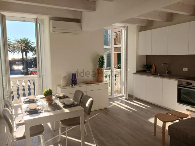 Appartamento in vendita a Moneglia, Liguria
