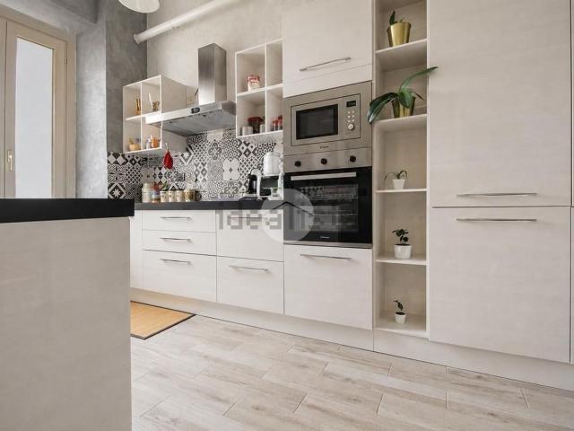Appartamento in vendita a Municipio 8 di Milano, Milano