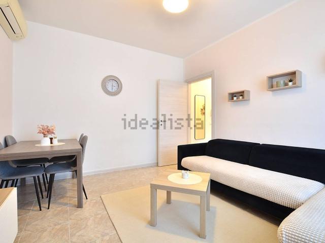 Appartamento in vendita a Aicurzio, Lombardia