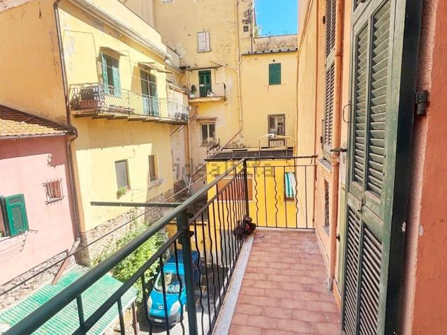 Appartamento in vendita a Caramagnetta, Imperia