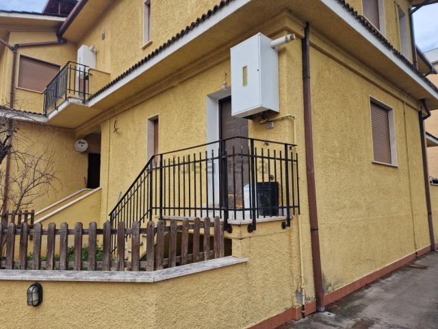 Appartamento in vendita a Guidonia Montecelio, Roma Capitale