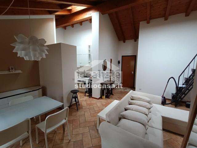 Appartamento in vendita a Castelleone, Lombardia