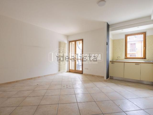 Appartamento in vendita a Marina centro, Marche