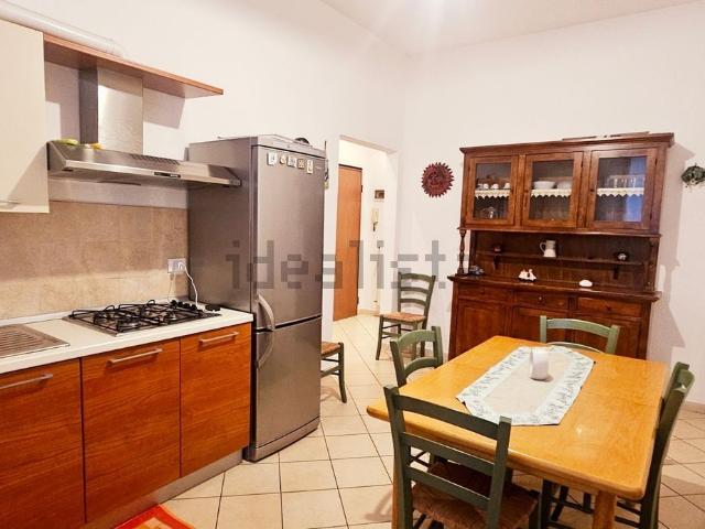 Appartamento in vendita a Marina di Carrara, Carrara