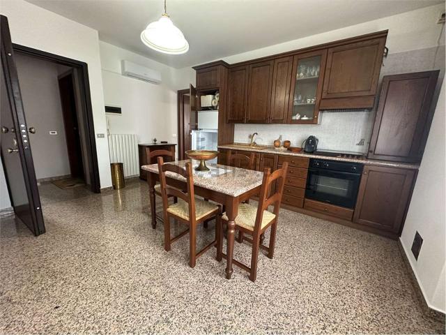 Appartamento in vendita a Unione di comuni Terre di Castelli, Vignola