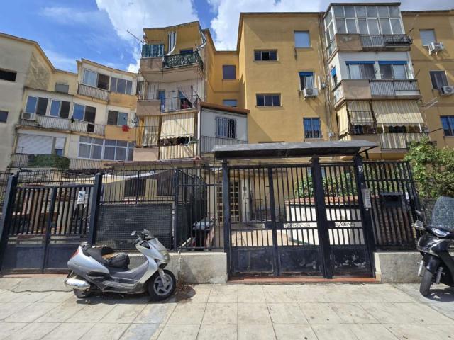 Appartamento in vendita a V Circoscrizione, Palermo