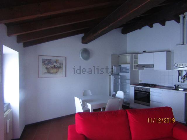 Appartamento in vendita a Biumo Superiore, Varese