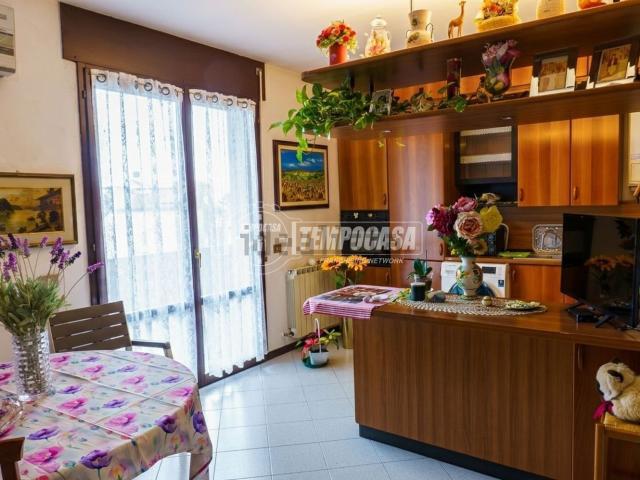 Appartamento in vendita a Molinella, Reggio Emilia