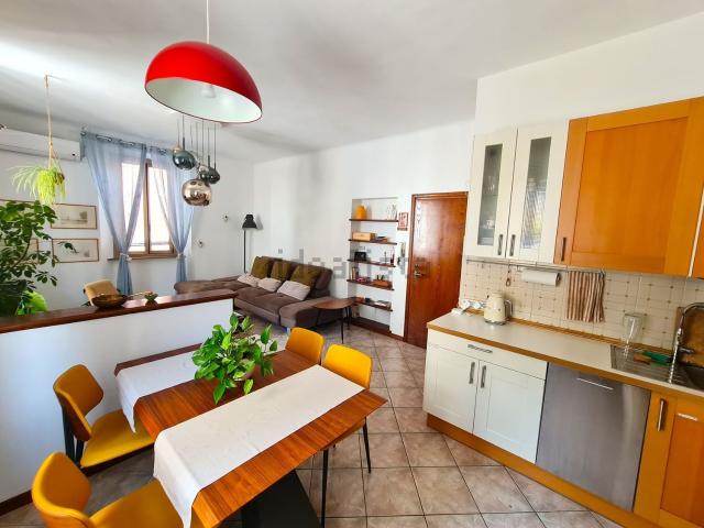 Appartamento in vendita a Maslianico, Lombardia