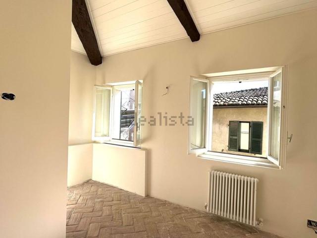Appartamento in vendita a Centro Storico, Marche