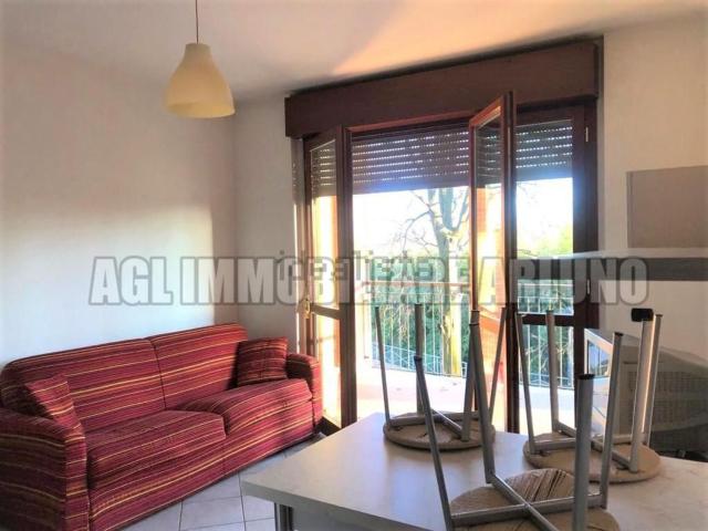 Appartamento in vendita a Sedriano, Lombardia