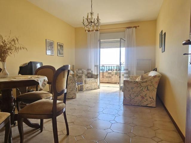 Appartamento in vendita a Bucalo, Santa Teresa Di Riva