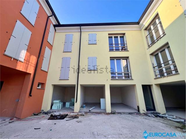Appartamento in vendita a Novi di Modena, Modena