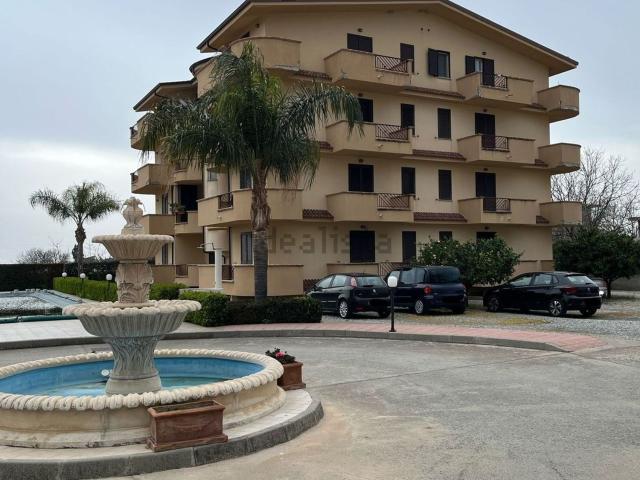 Appartamento in vendita a Calabria, Reggio Calabria