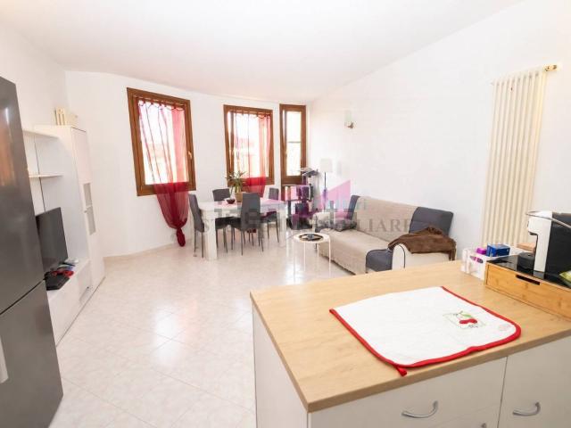 Appartamento in vendita a Bergantino, Veneto