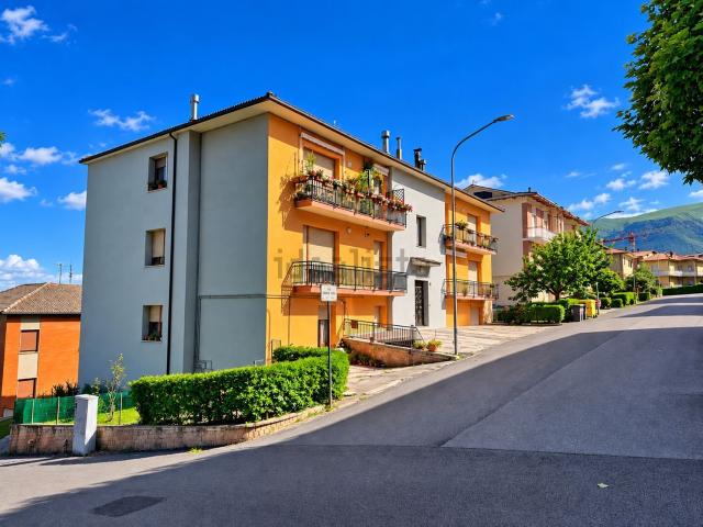 Appartamento in vendita a Morelli, Sarnano