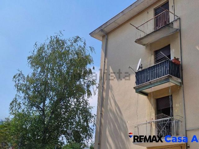 Appartamento in vendita a Biumo Superiore, Varese