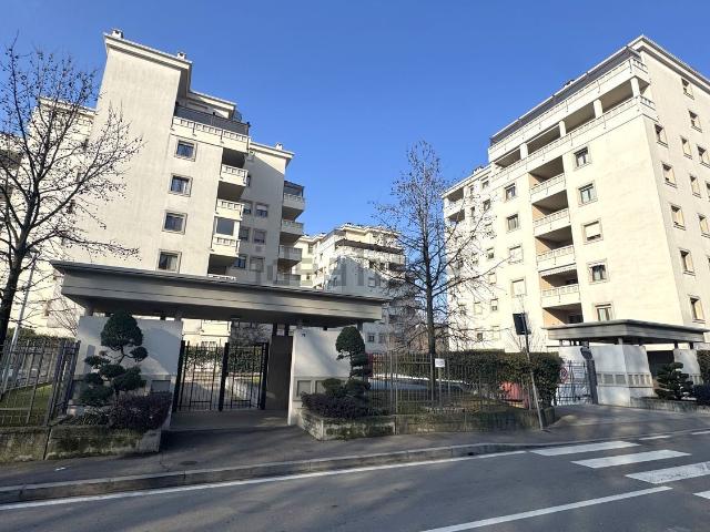 Appartamento in vendita a Cassina Pertusella, Caronno Pertusella