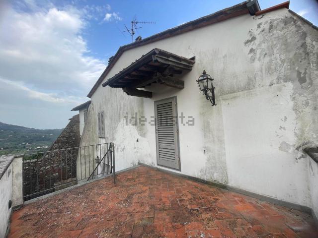 Appartamento in vendita a Colle di Buggiano, Pistoia