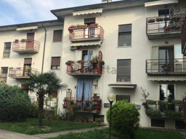 Appartamento in vendita a Lonigo, Veneto