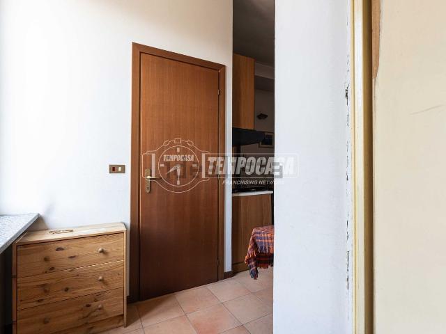 Appartamento in vendita a Nobile, Monguzzo