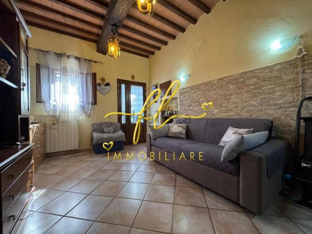 Appartamento in vendita a Collesalvetti, Livorno