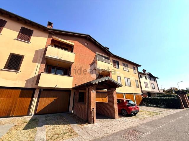 Appartamento in vendita a Gudo Visconti, Milano