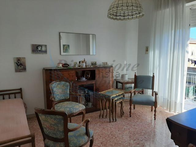 Appartamento in vendita a Rosignano Marittimo, Toscana