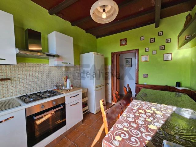 Appartamento in vendita a Monterotondo Marittimo, Toscana
