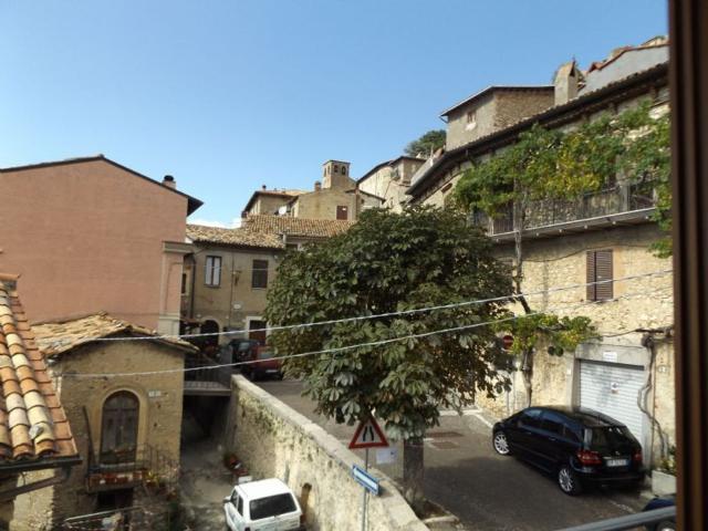 Appartamento in vendita a Pereto, Abruzzo