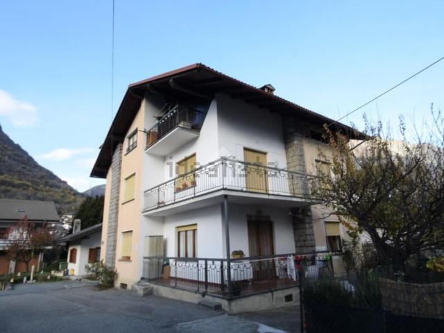 Appartamento in vendita a Chatillon, Aosta