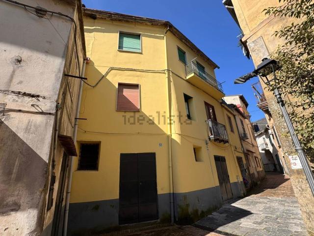 Appartamento in vendita a Giffoni Valle Piana, Campania