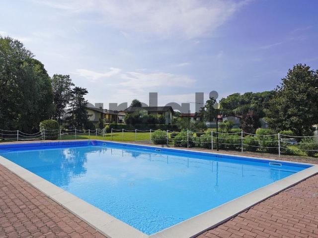 Appartamento in vendita a Padenghe Sul Garda, Lombardia