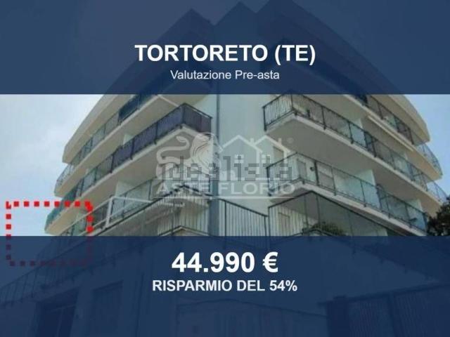 Appartamento in vendita a Unione dei Comuni della Val Vibrata, Tortoreto