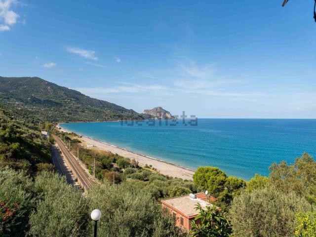 Appartamento in vendita a Sant'Ambrogio, Cefalù