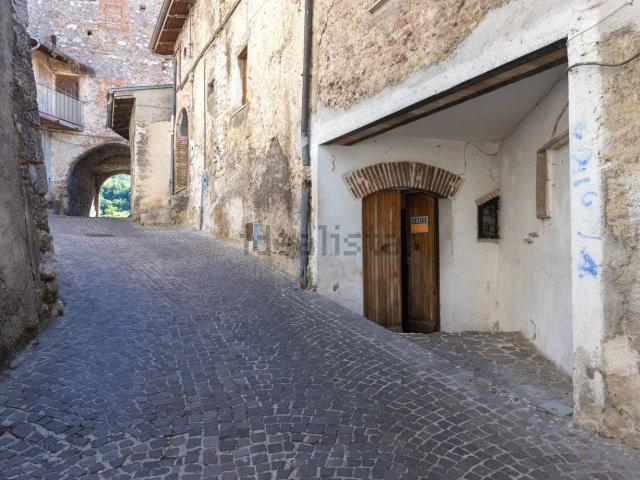 Appartamento in vendita a Petrella Salto, Lazio