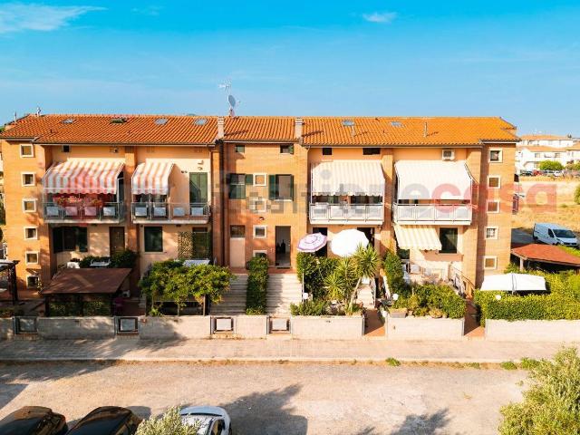 Appartamento in vendita a Cecina, Toscana