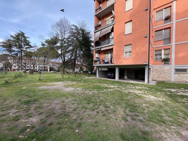 Appartamento in vendita a Terni, Umbria