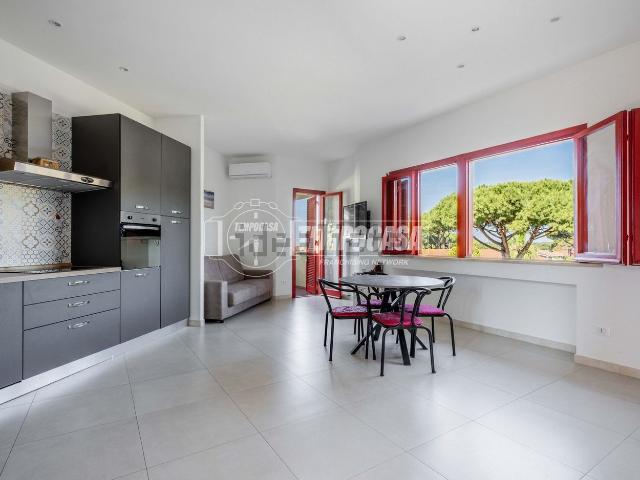 Appartamento in vendita a Marina di San Nicola, Roma Capitale