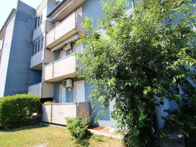 Appartamento in vendita a Sommacampagna, Veneto