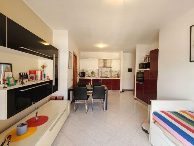 Appartamento in vendita a Pairana, Landriano