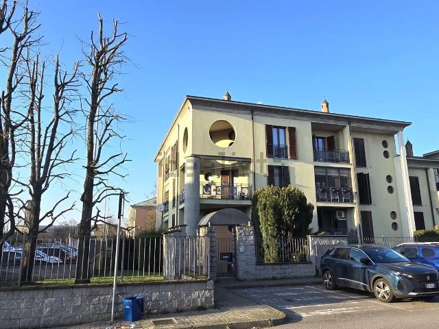 Appartamento in vendita a Siziano, Lombardia