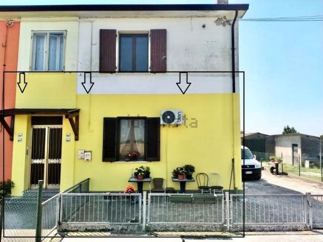 Appartamento in vendita a Bagnolo Di Po, Veneto