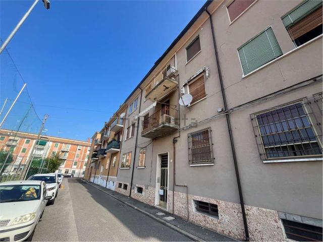 Appartamento in vendita a Ferrara, Reggio Emilia