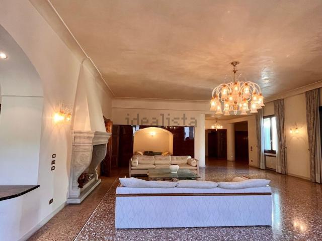 Appartamento in vendita a Padova