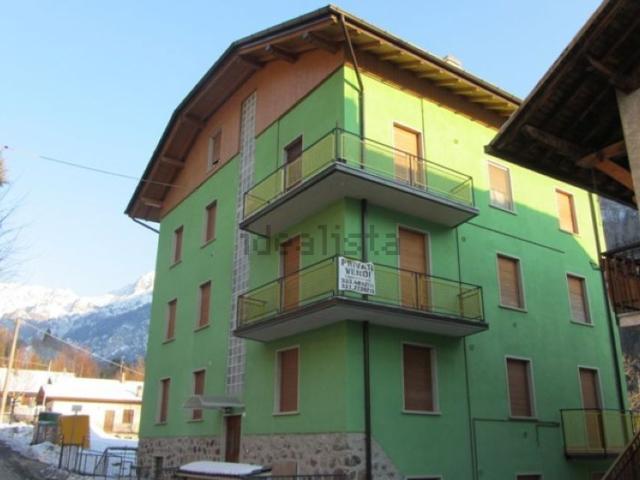 Appartamento in vendita a Basteana, Roncobello