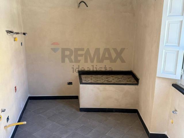Appartamento in vendita a Magliolo, Liguria