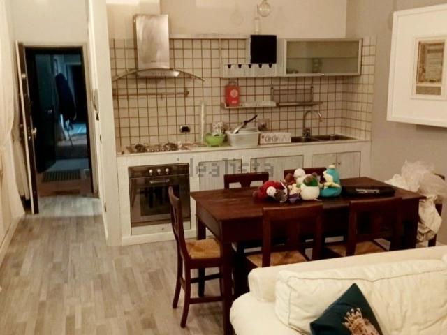 Appartamento in vendita a San Pietro città, Re