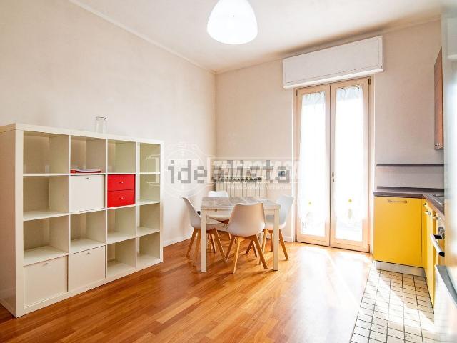 Appartamento in vendita a Rovato, Lombardia